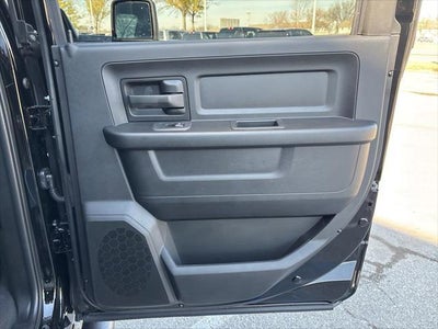 2026 RAM Ram 3500 RAM 3500 TRADESMAN CREW CAB 4X4 6'4' BOX