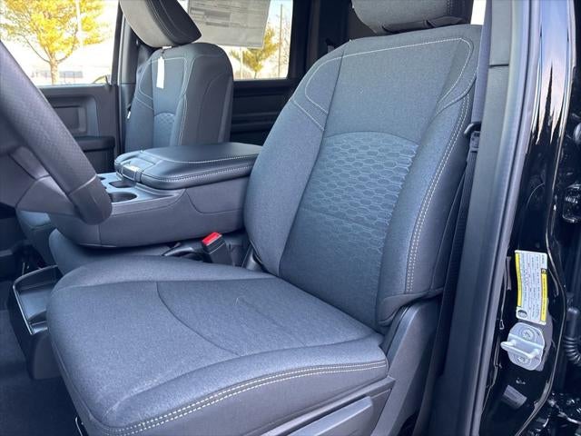 2026 RAM Ram 3500 RAM 3500 TRADESMAN CREW CAB 4X4 6'4' BOX