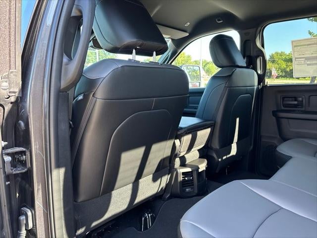 2027 RAM Ram 3500 RAM 3500 TRADESMAN CREW CAB 4X4 8' BOX