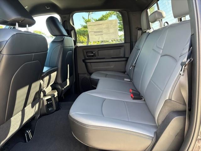 2027 RAM Ram 3500 RAM 3500 TRADESMAN CREW CAB 4X4 8' BOX
