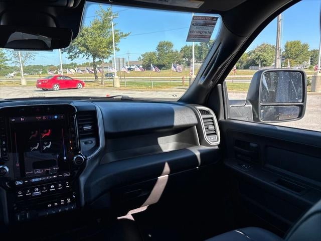 2027 RAM Ram 3500 RAM 3500 TRADESMAN CREW CAB 4X4 8' BOX