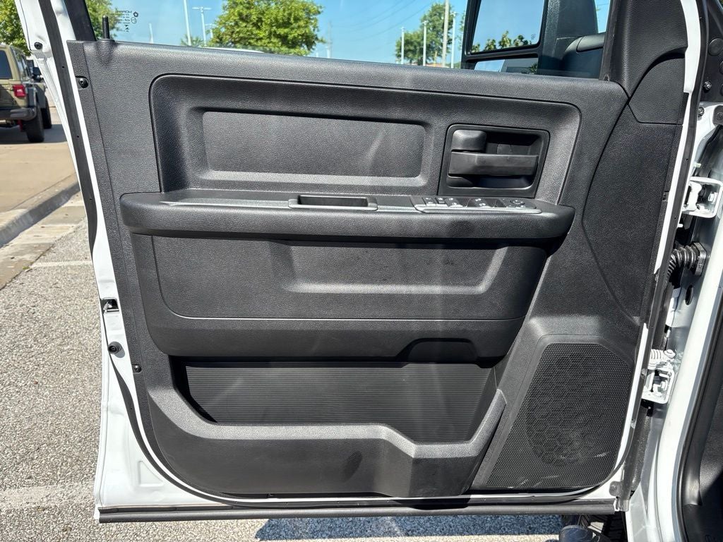 2026 RAM Ram 3500 RAM 3500 TRADESMAN CREW CAB 4X4 8' BOX