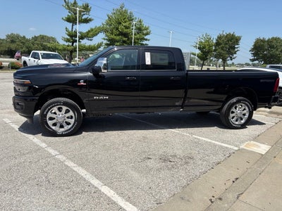 2026 RAM Ram 3500 RAM 3500 LARAMIE CREW CAB 4X4 8' BOX
