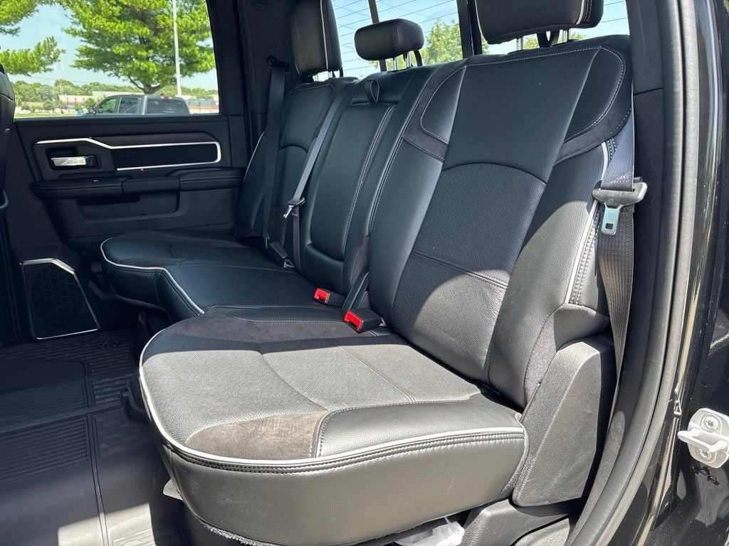 2026 RAM Ram 3500 RAM 3500 LARAMIE CREW CAB 4X4 8' BOX