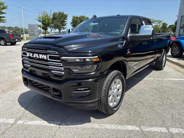 2026 RAM Ram 3500 RAM 3500 LARAMIE CREW CAB 4X4 8' BOX