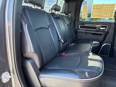 2023 RAM 3500 Laramie Crew Cab 4x4 8' Box