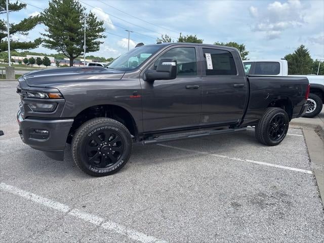 2026 RAM Ram 2500 RAM 2500 BLACK EXPRESS CREW CAB 4X4 6'4' BOX