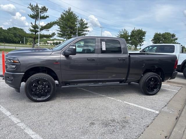 2026 RAM Ram 2500 RAM 2500 BLACK EXPRESS CREW CAB 4X4 6'4' BOX