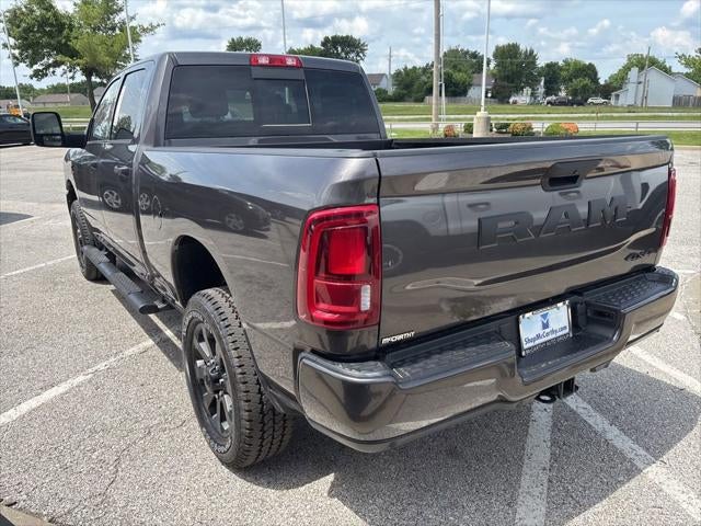 2026 RAM Ram 2500 RAM 2500 BLACK EXPRESS CREW CAB 4X4 6'4' BOX