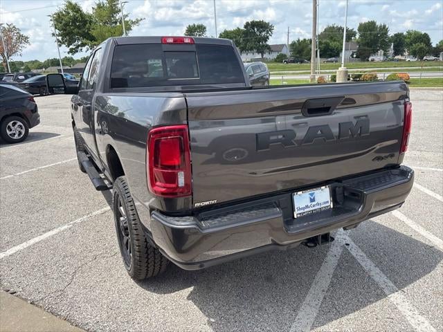 2026 RAM Ram 2500 RAM 2500 BLACK EXPRESS CREW CAB 4X4 6'4' BOX