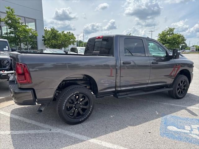 2026 RAM Ram 2500 RAM 2500 BLACK EXPRESS CREW CAB 4X4 6'4' BOX