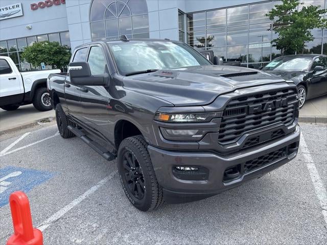 2026 RAM Ram 2500 RAM 2500 BLACK EXPRESS CREW CAB 4X4 6'4' BOX