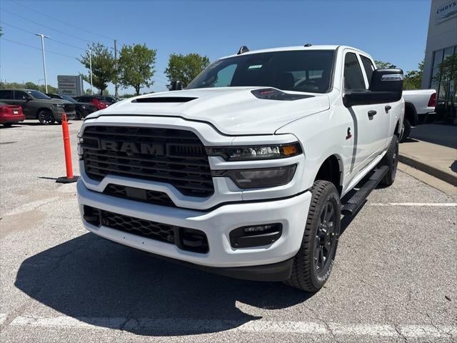 2026 RAM Ram 2500 RAM 2500 BLACK EXPRESS CREW CAB 4X4 6'4' BOX