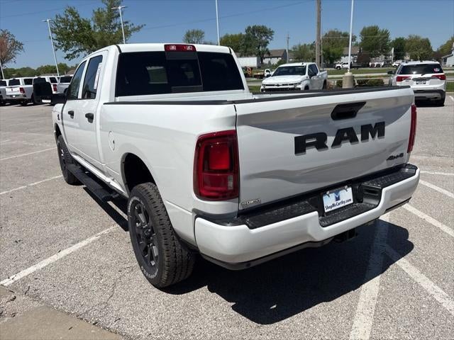 2026 RAM Ram 2500 RAM 2500 BLACK EXPRESS CREW CAB 4X4 6'4' BOX