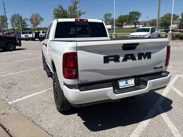 2026 RAM Ram 2500 RAM 2500 BLACK EXPRESS CREW CAB 4X4 6'4' BOX