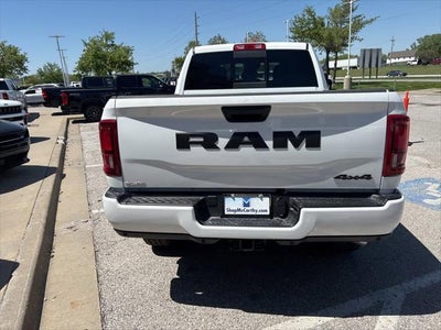 2026 RAM Ram 2500 RAM 2500 BLACK EXPRESS CREW CAB 4X4 6'4' BOX