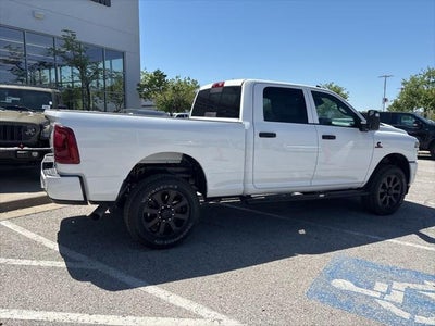 2026 RAM Ram 2500 RAM 2500 BLACK EXPRESS CREW CAB 4X4 6'4' BOX