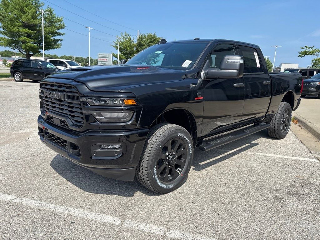 2026 RAM Ram 2500 RAM 2500 BLACK EXPRESS CREW CAB 4X4 6'4' BOX