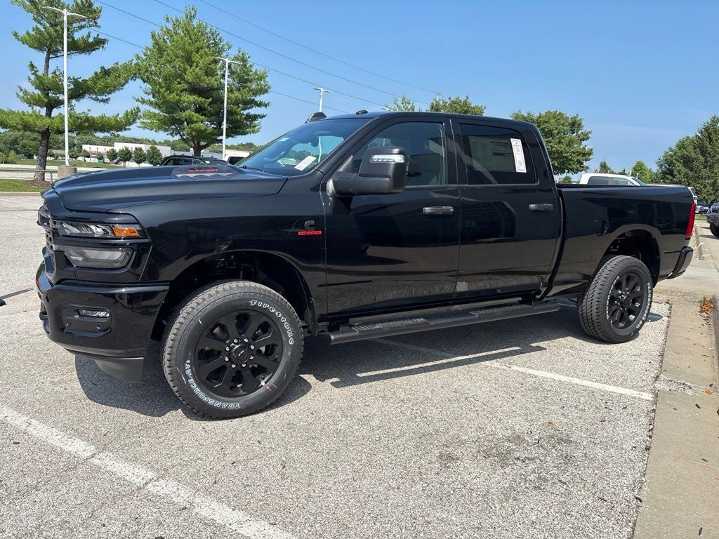 2026 RAM Ram 2500 RAM 2500 BLACK EXPRESS CREW CAB 4X4 6'4' BOX