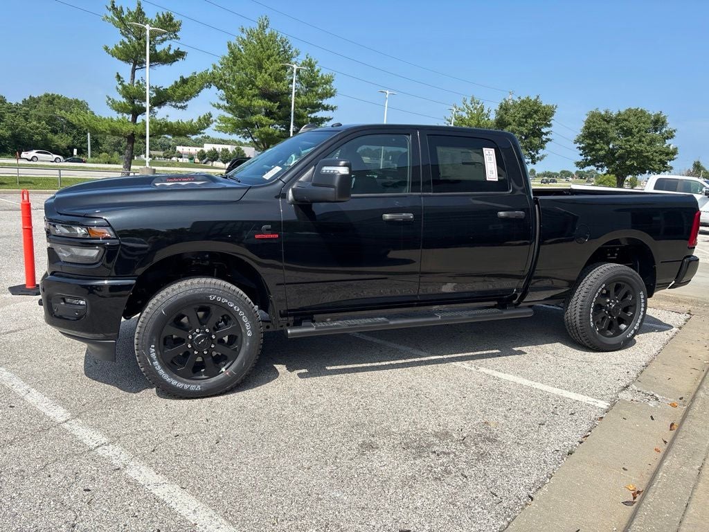 2026 RAM Ram 2500 RAM 2500 BLACK EXPRESS CREW CAB 4X4 6'4' BOX