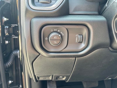 2026 RAM Ram 2500 RAM 2500 BLACK EXPRESS CREW CAB 4X4 6'4' BOX