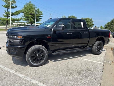 2026 RAM Ram 2500 RAM 2500 BLACK EXPRESS CREW CAB 4X4 6'4' BOX