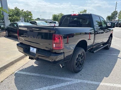 2026 RAM Ram 2500 RAM 2500 BLACK EXPRESS CREW CAB 4X4 6'4' BOX