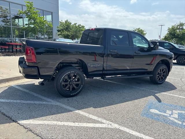 2026 RAM Ram 2500 RAM 2500 BLACK EXPRESS CREW CAB 4X4 6'4' BOX
