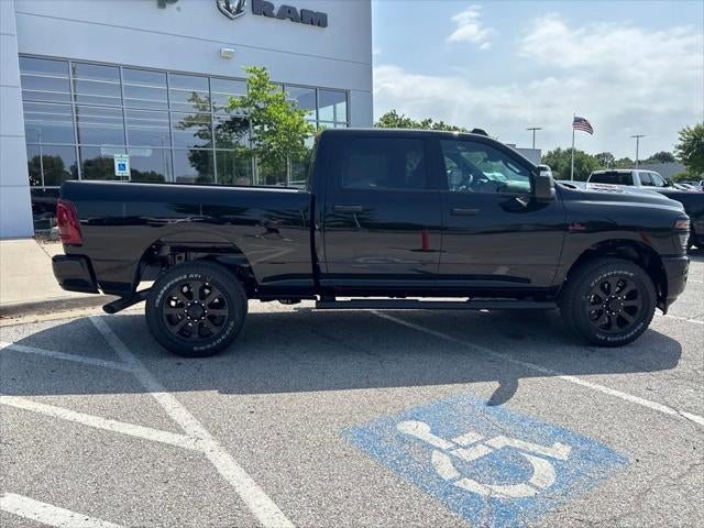 2026 RAM Ram 2500 RAM 2500 BLACK EXPRESS CREW CAB 4X4 6'4' BOX