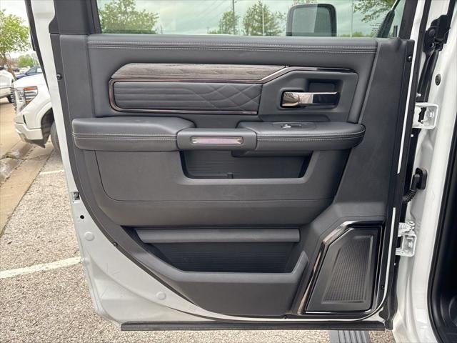 2026 RAM Ram 2500 RAM 2500 LIMITED MEGA CAB 4X4 6'4' BOX