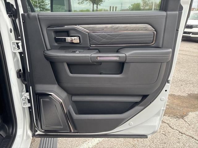 2026 RAM Ram 2500 RAM 2500 LIMITED MEGA CAB 4X4 6'4' BOX