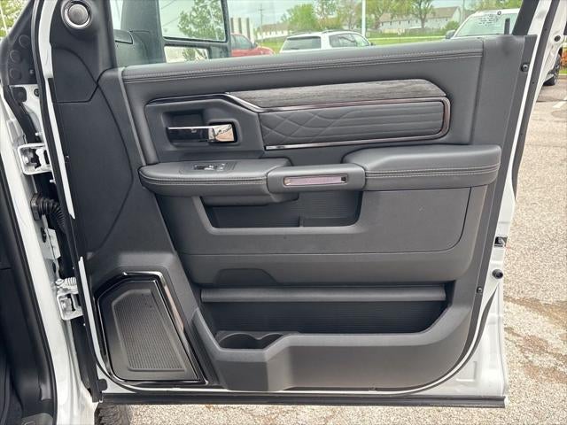 2026 RAM Ram 2500 RAM 2500 LIMITED MEGA CAB 4X4 6'4' BOX