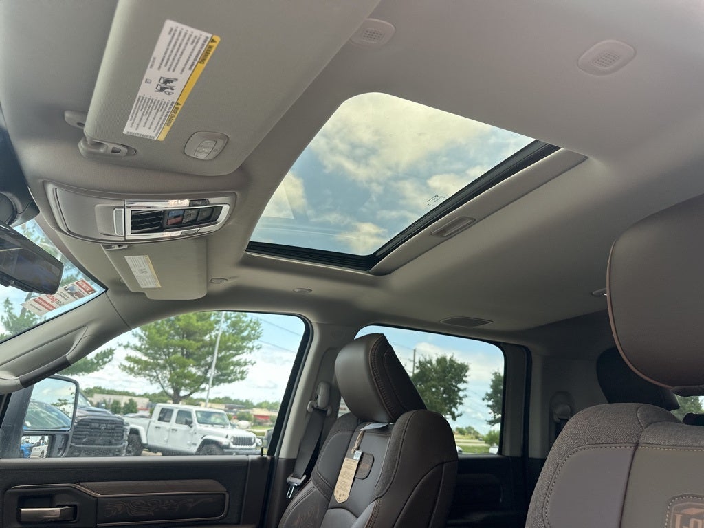 2025 RAM 2500 Limited