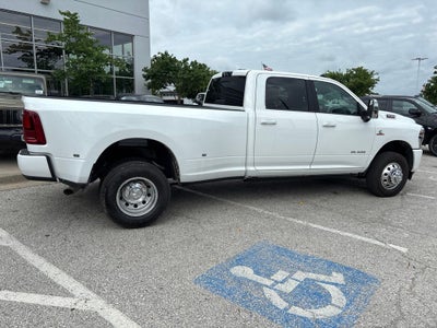 2026 RAM Ram 3500 RAM 3500 LARAMIE CREW CAB 4X4 8' BOX