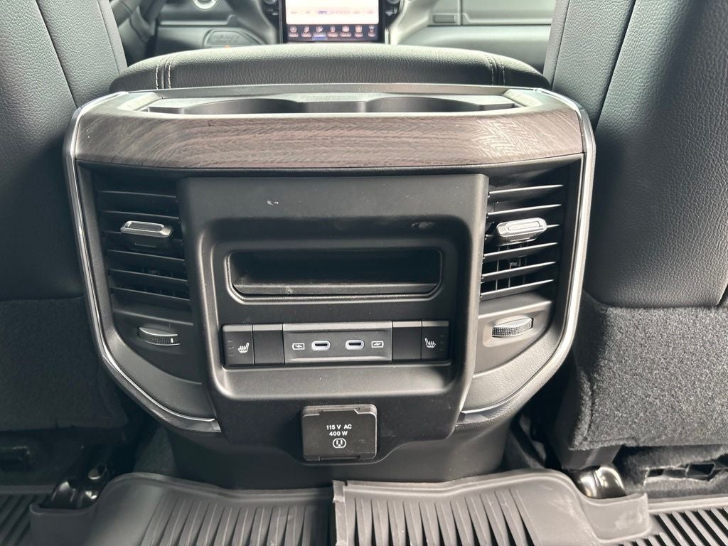2026 RAM Ram 3500 RAM 3500 LARAMIE CREW CAB 4X4 8' BOX
