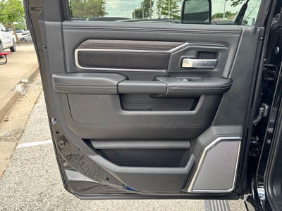 2026 RAM Ram 3500 RAM 3500 LARAMIE MEGA CAB 4X4 6'4' BOX