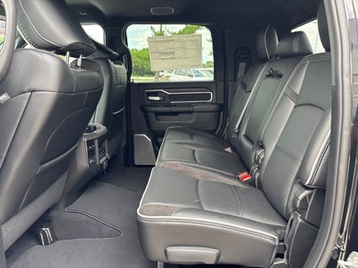 2026 RAM Ram 3500 RAM 3500 LARAMIE MEGA CAB 4X4 6'4' BOX