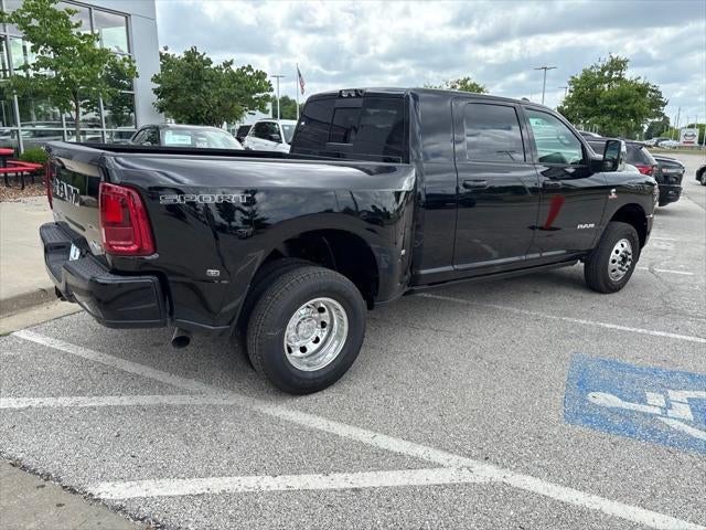 2026 RAM Ram 3500 RAM 3500 LARAMIE MEGA CAB 4X4 6'4' BOX