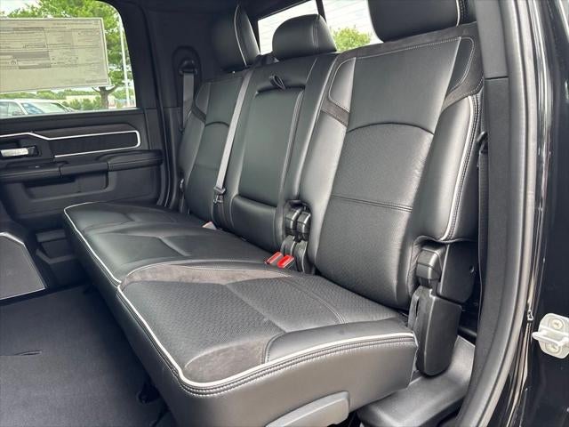 2026 RAM Ram 3500 RAM 3500 LARAMIE MEGA CAB 4X4 6'4' BOX