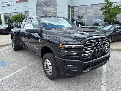 2026 RAM Ram 3500 RAM 3500 LARAMIE MEGA CAB 4X4 6'4' BOX