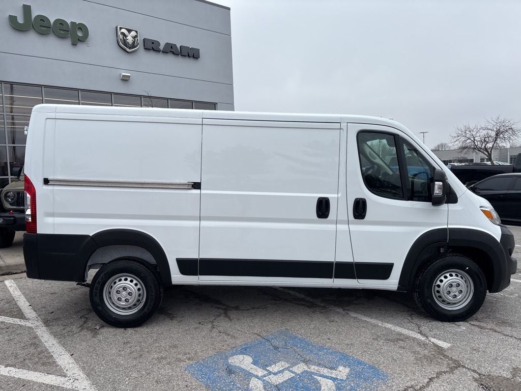 2026 RAM ProMaster 1500 Low Roof