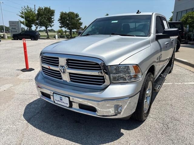 2018 RAM 1500 Big Horn Crew Cab 4x4 5'7' Box