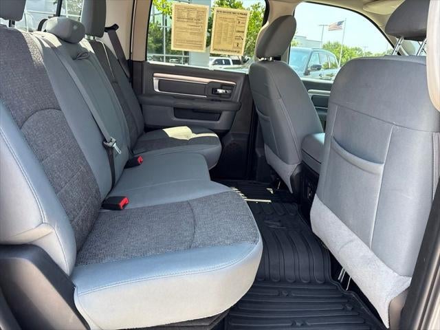 2018 RAM 1500 Big Horn Crew Cab 4x4 5'7' Box