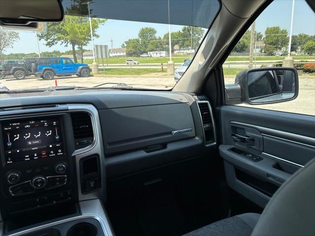 2018 RAM 1500 Big Horn Crew Cab 4x4 5'7' Box