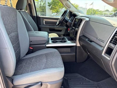 2018 RAM 1500 Big Horn Crew Cab 4x4 5'7' Box