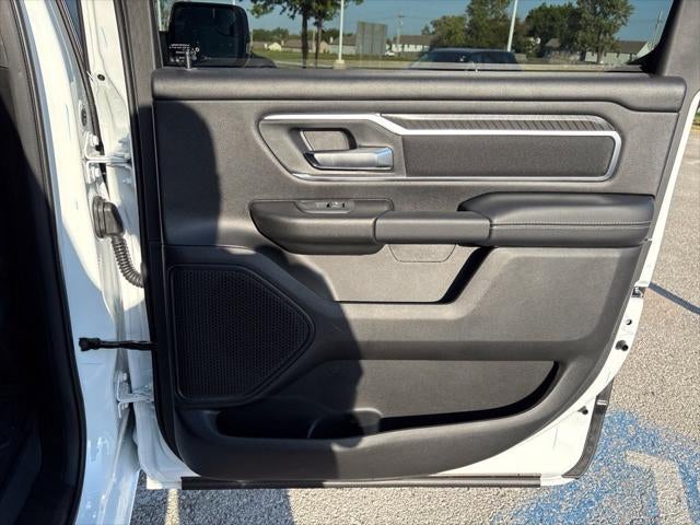 2027 RAM Ram 1500 RAM 1500 BIG HORN CREW CAB 4X4 5'7' BOX