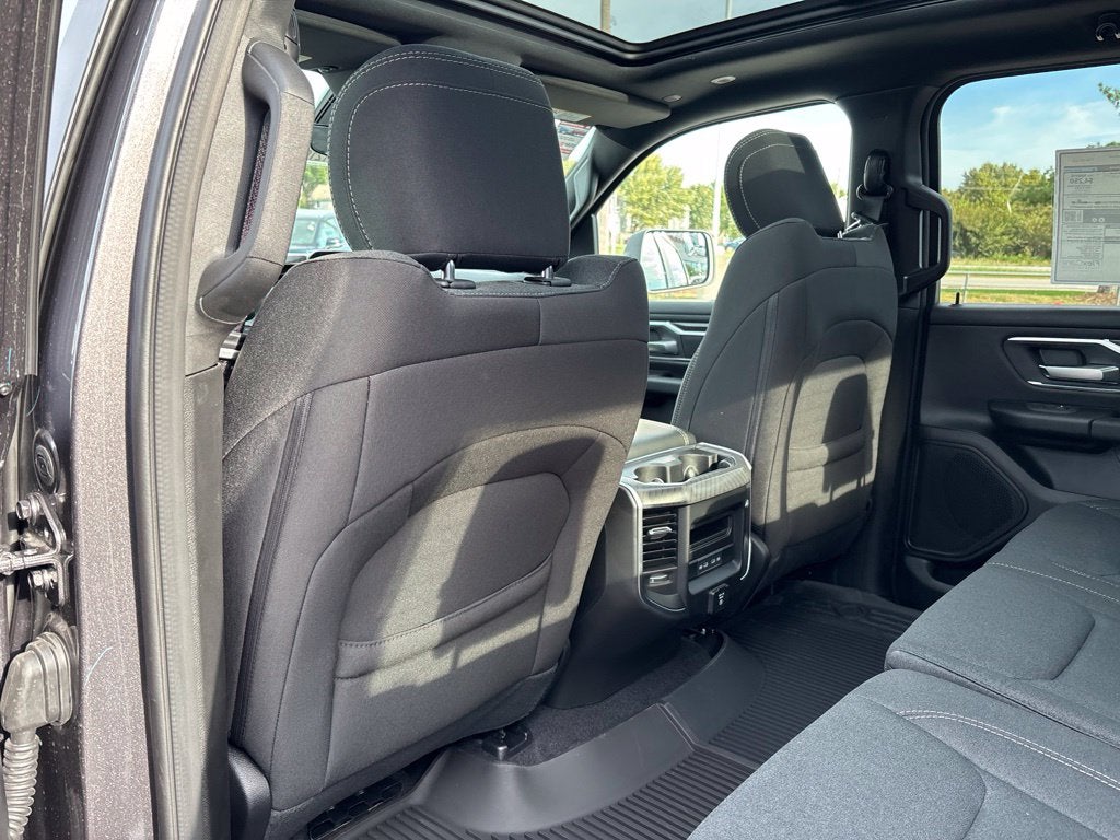 2027 RAM Ram 1500 RAM 1500 BIG HORN CREW CAB 4X4 5'7' BOX