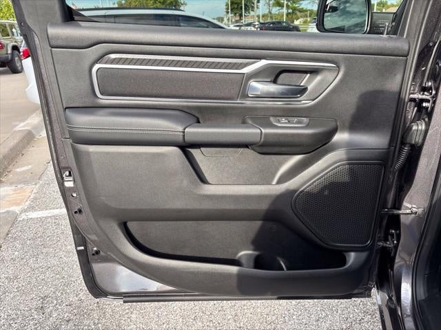 2027 RAM Ram 1500 RAM 1500 BIG HORN CREW CAB 4X4 5'7' BOX