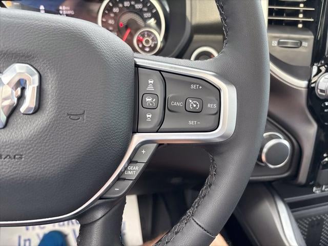 2027 RAM Ram 1500 RAM 1500 BIG HORN CREW CAB 4X4 5'7' BOX