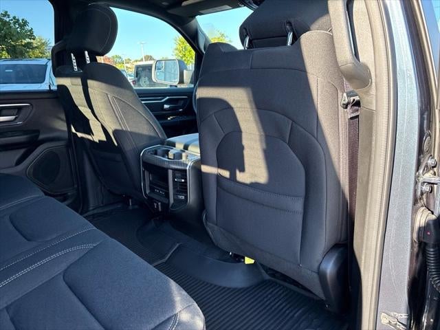 2027 RAM Ram 1500 RAM 1500 BIG HORN CREW CAB 4X4 5'7' BOX